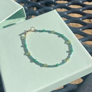 Handmade Elegant Green Beaded Bracelet